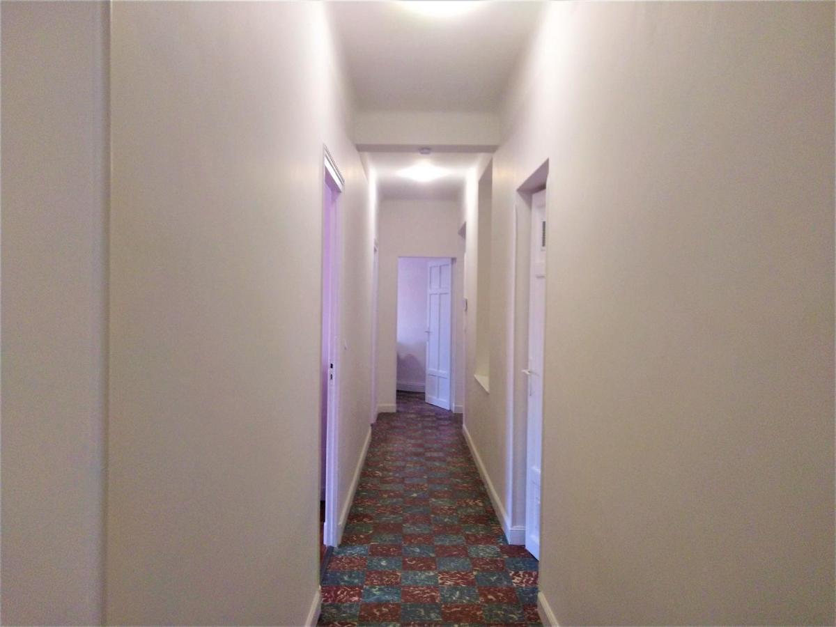 Chambre Privee Et Spacieuse Au Sein D'Un Logement Partage - Central, Quartier Villebourbon - 3 Chambres Doubles - 2 Balcons - Places De Stationnements Gratuites - 5 Min A Pied Gare Et Hypercentre Montauban Eksteriør billede