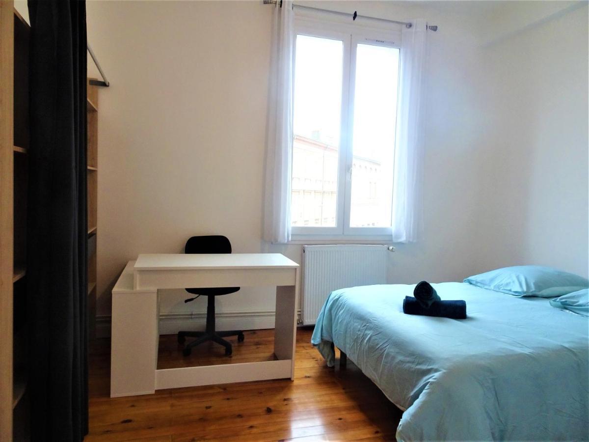 Chambre Privee Et Spacieuse Au Sein D'Un Logement Partage - Central, Quartier Villebourbon - 3 Chambres Doubles - 2 Balcons - Places De Stationnements Gratuites - 5 Min A Pied Gare Et Hypercentre Montauban Eksteriør billede